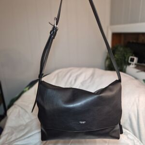 Coach NEW Ludlow Messenger Bag. Black Glovetanned Leather